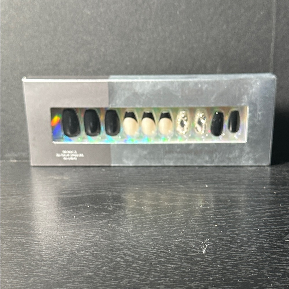 Kleo Kolor Luxe Collection Press-On Gel Nails - Elevated - NIB